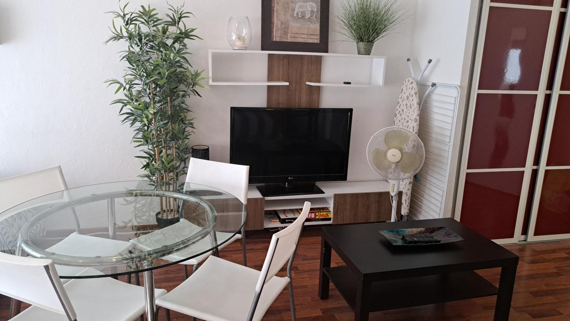Studio Cosy 33 M² Limite Lyon. Parking Privatif. Bron Exterior foto